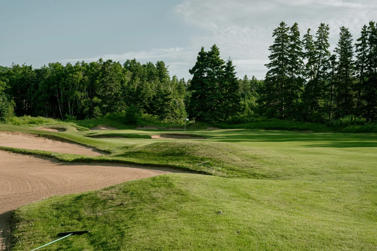 Hole 6 gallery
