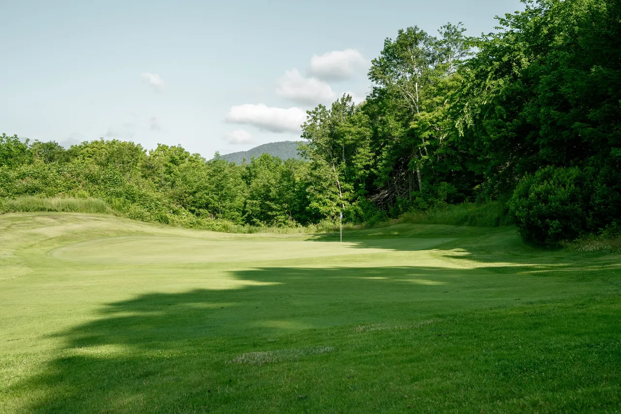 Hole 9 gallery