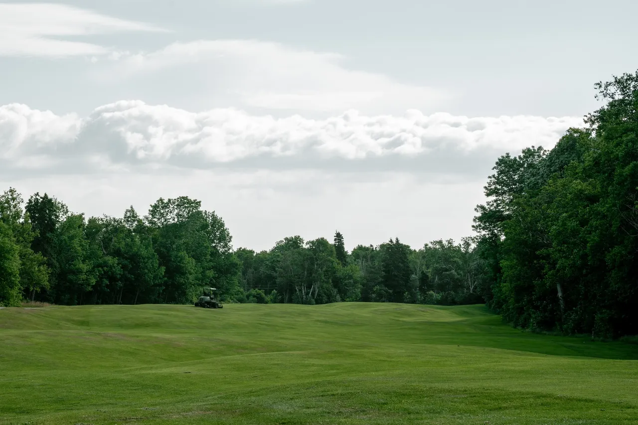 Hole 14 gallery