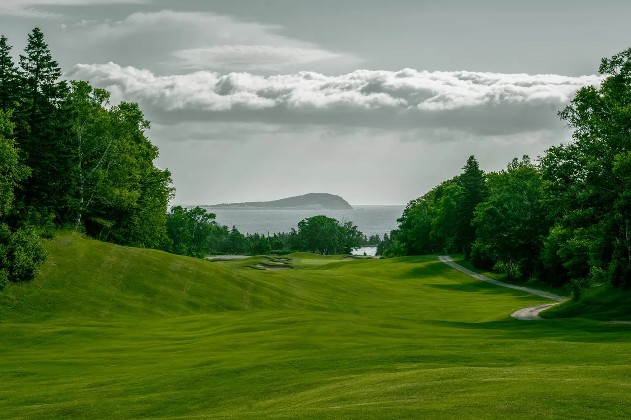 Hole 15 gallery